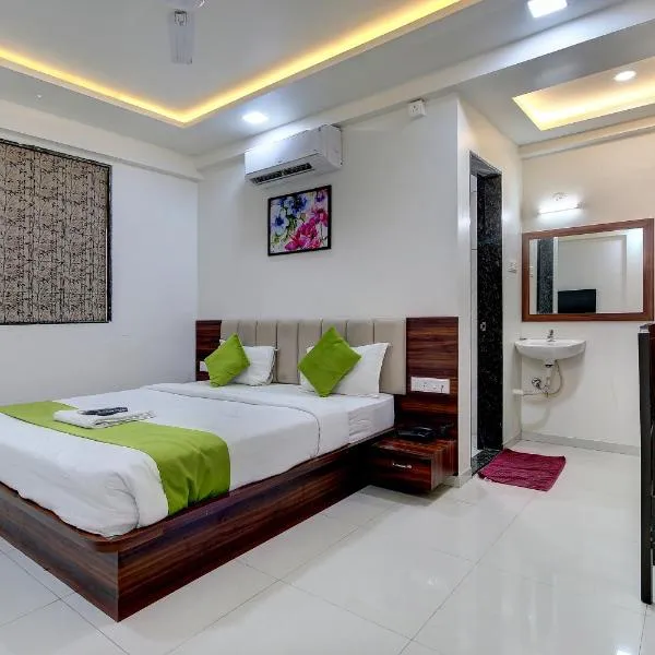 Hotel StayBird - Nest, Kharadi，位于浦那的酒店