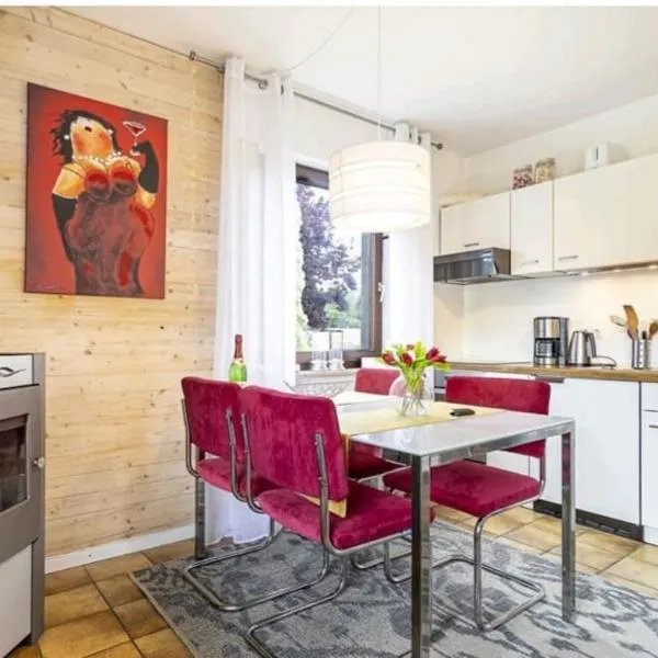 Apartment mit Kamin-Sonnendurchflutet-Balkon, hotel v destinaci Winterberg