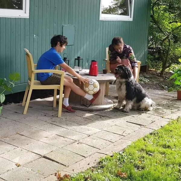 Huisje de Bosrand, hotel in Bant