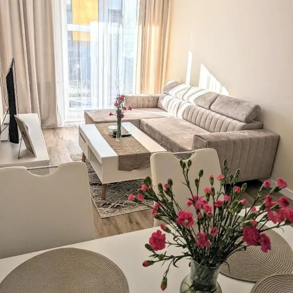 Apartament Leomar, bezkontaktowe zameldowanie, darmowy parking, hotel v Poznani