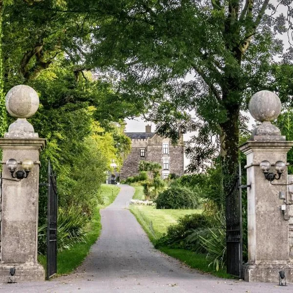 Ballea Castle, hotel di Cork