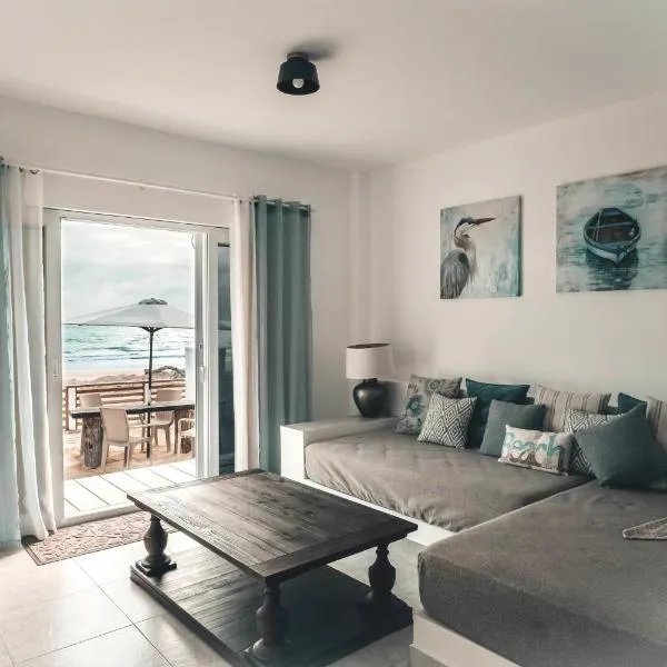 Yellow Heron House, hotel v destinaci Puerto Villamil