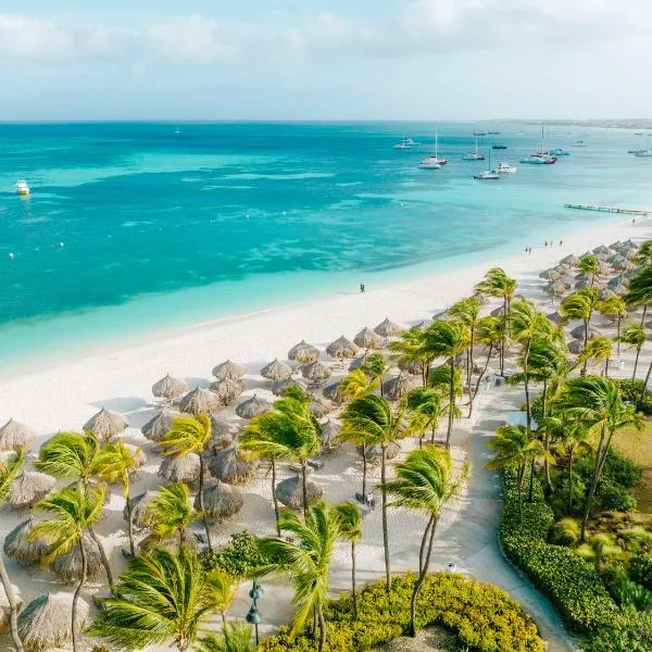 Hilton Aruba Caribbean Resort & Casino, hotel di Palm-Eagle Beach