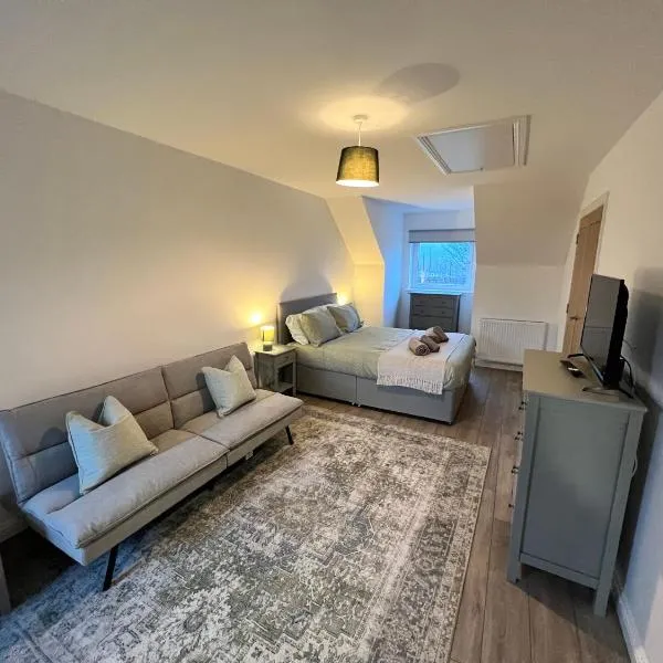 Inchcailloch Townhouse, Loch Lomond, hotel in Bonhill