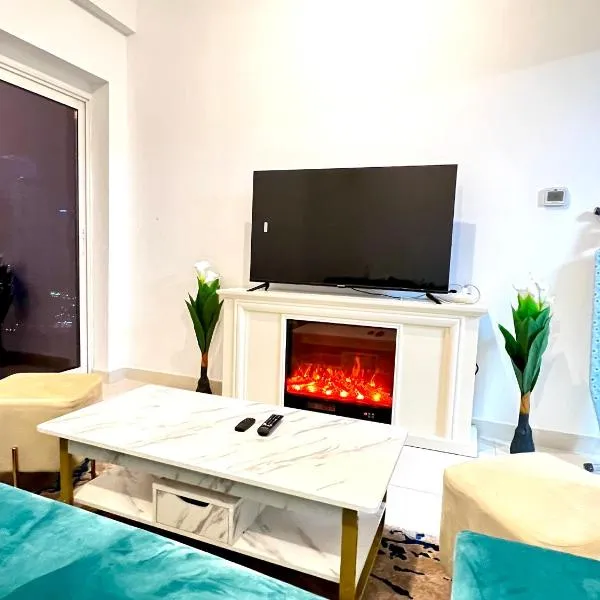 Elegant King Bed Brand NEW 1 bhk Marina Bay, hotel en Dubái