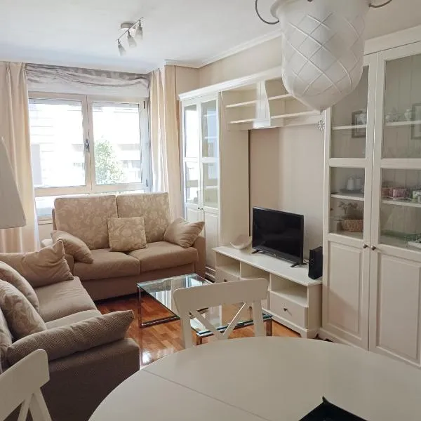 Centro-GASCONA con terraza privada, garaje y wifi gratuito, hotel en Oviedo