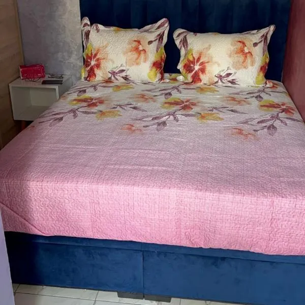 Appartement chic, hotel en Tit Mellil