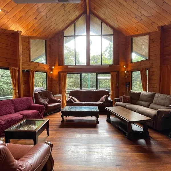Nakadaki Art Village, hotel sa Isumi