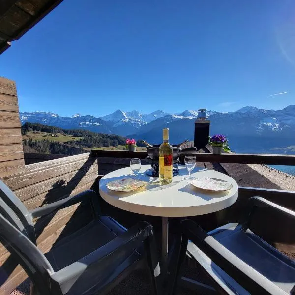 Chalet Lilo 2 Zimmer top mountain view, ξενοδοχείο σε Beatenberg