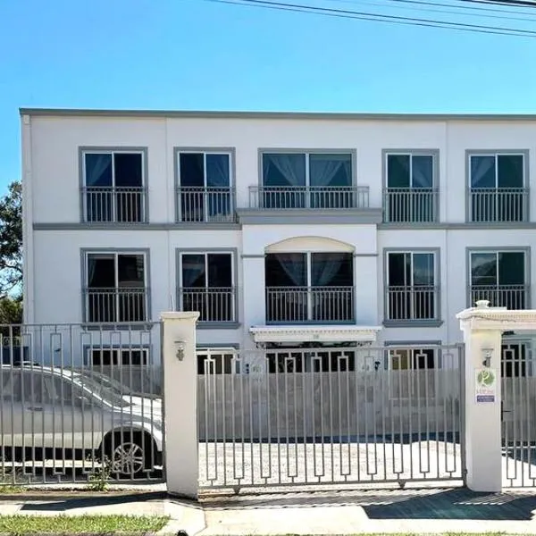 LOP Inn San Jose Aeropuerto - Costa Rica, hotel em Ciudad Cariari