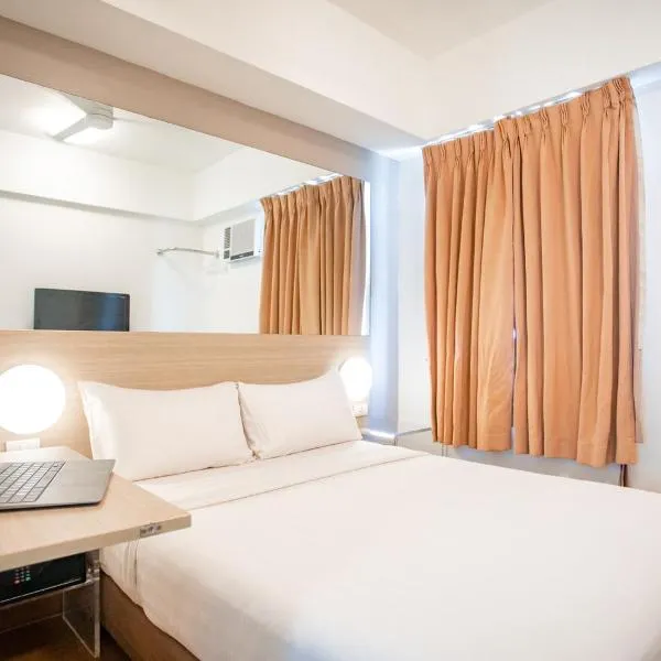 Red Planet Clark Angeles City, hotel in Angeles