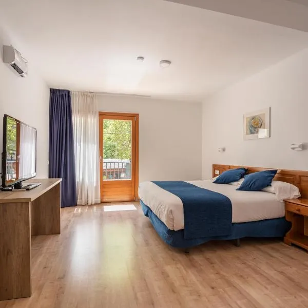 Hotel Marxant, hotel v destinaci Tavascan