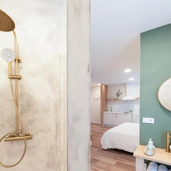 Apartamentos turísticos Fátima, en el centro de Vigo, Hotel in Vigo