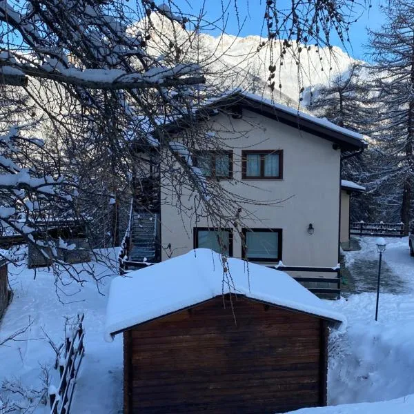 Green Mountain Lodge, hôtel à Sauze dʼOulx