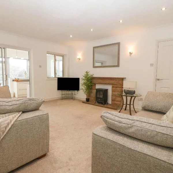 Riverview Apartment, hôtel à Baie de Cemaes