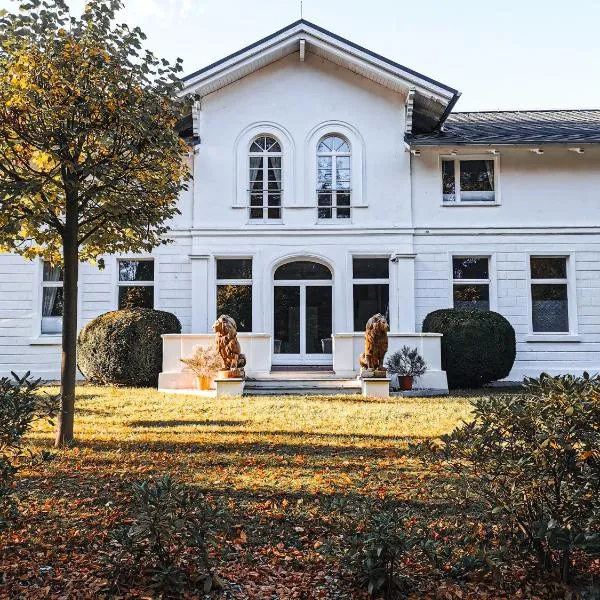 Meeressterne Hotel Weißes Schloß, hotel a Heringsdorf