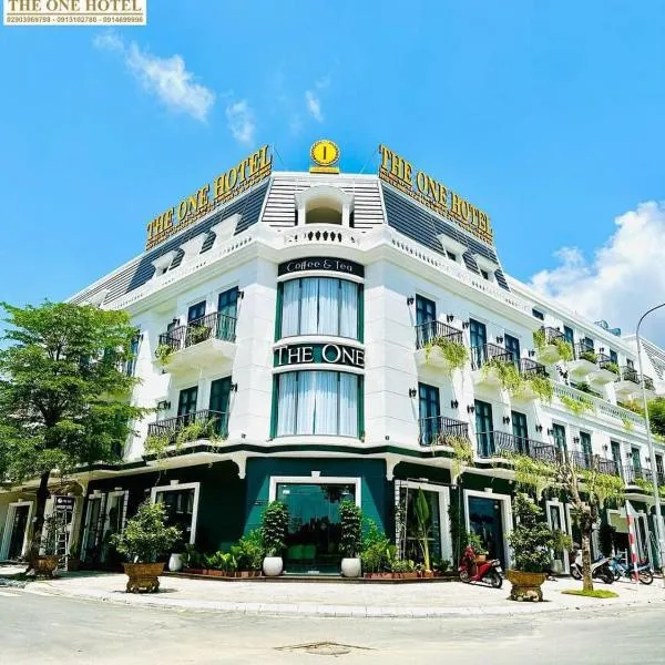 Khách Sạn The One Hotel 2, hotel in Cà Mau