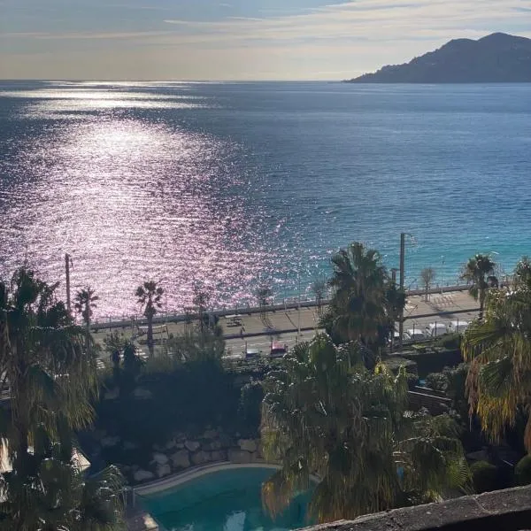 La Perla del Mare, hotel en Cannes