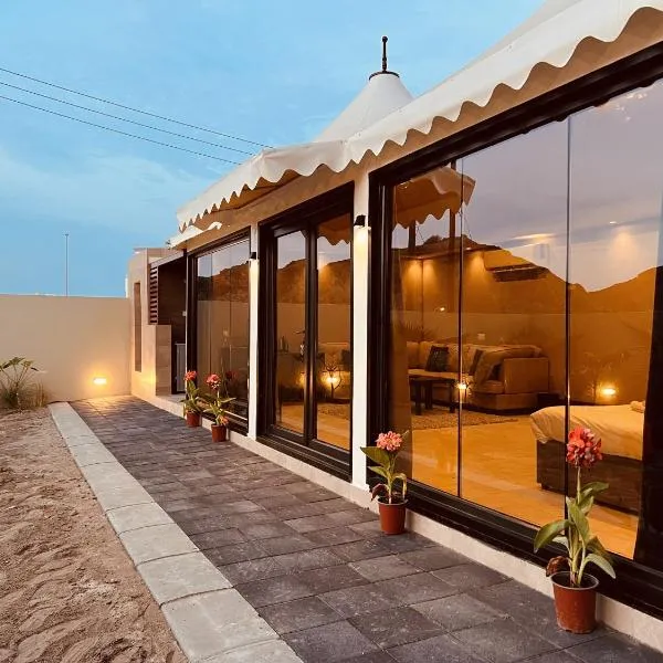 ONE Guest Place Elegant Cottage near the Beach, hotel in Muscat