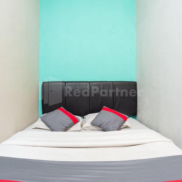 J&B Rooms Utan Kayu Jakarta Mitra RedDoorz