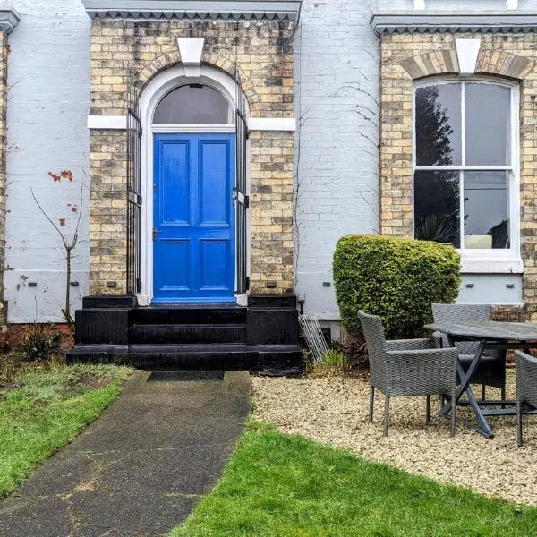 Spacious home, by Headingley Stadium, LGI, Leeds Arena, and the University of Leeds,位于海丁利的酒店