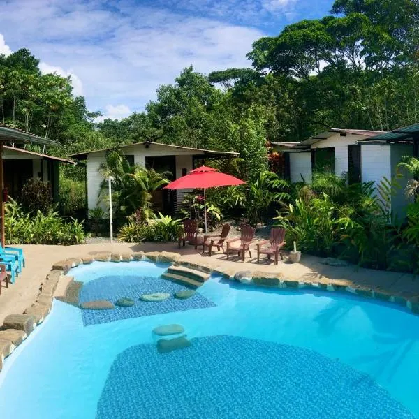 K A Y A K Lodge，位于特纳的酒店