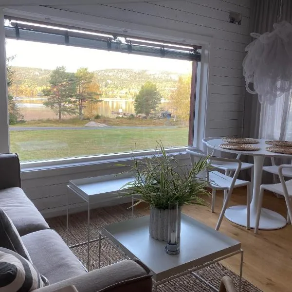 Peaceful and Scandinavian-style Guesthouse with Scenic Nature and Seaview in High Coast, hotel di Domsjö