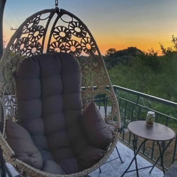 Mike's Place, hôtel à Raches