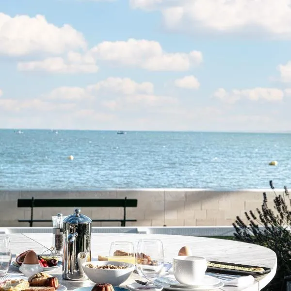 HR Hôtel-Restaurant & Spa Marin, hotel i La Flotte