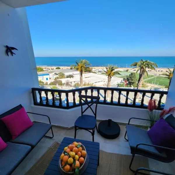 Douar el Hafey में, होटल L'univers de la mer appartement
