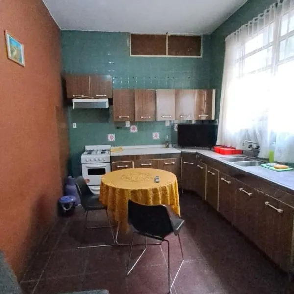 Alquiler Dpto por dia-Catamarca, Zona Centro, hotel em San Fernando del Valle de Catamarca