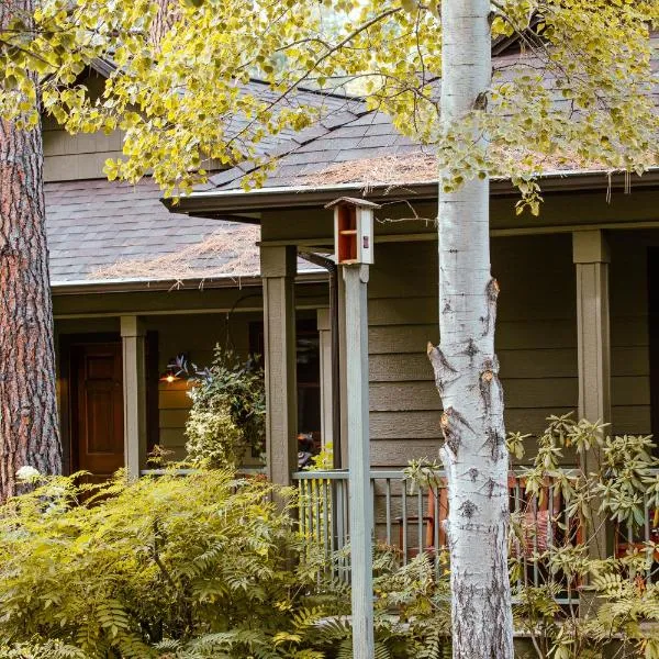 Bridge Street Cottages, hôtel à Bigfork