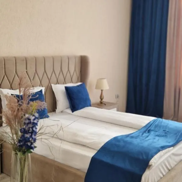 ORI ELEGANCE Malul Muresului, hôtel à Arad