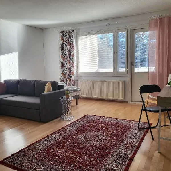 Home Apartment Haukipudas, hotel en Oulu