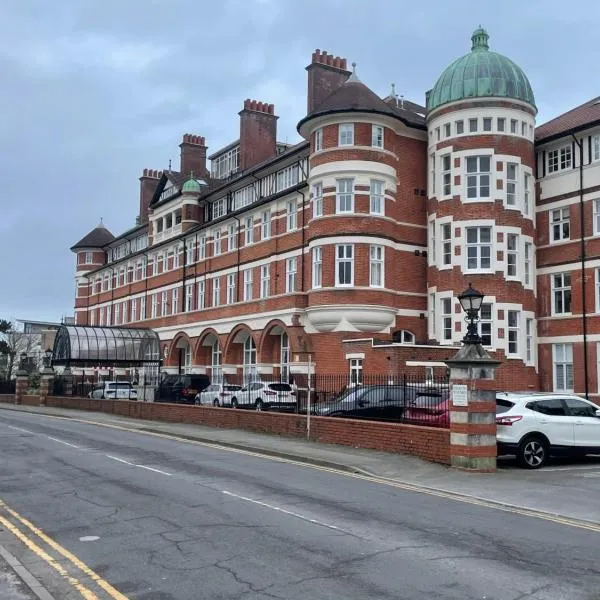 Burlington Mansions, hotel in Bournemouth