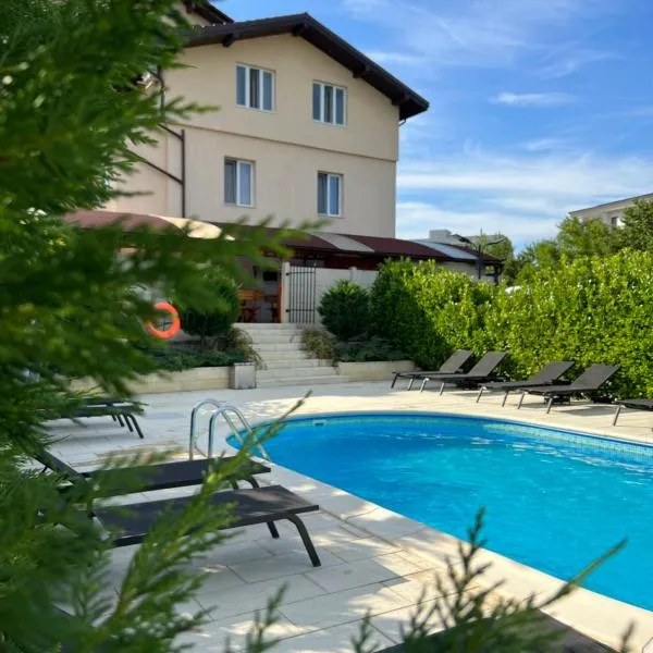 Vila Carlos, hotel in Baile Felix