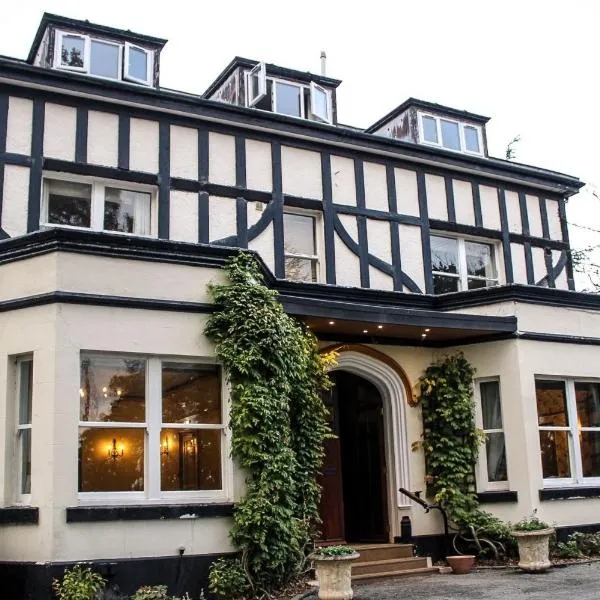 Brook Hall Hotel, hotel v destinaci Childer Thornton