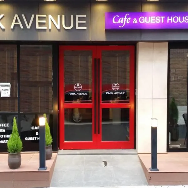 Parkavenue Guesthouse, hotel sa Seoul