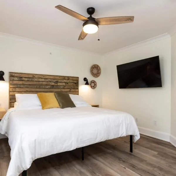 Breakers 204 Inn at Old Beach, hotel in Virginia Beach