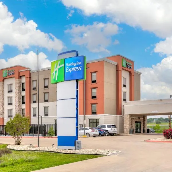 Holiday Inn Express Hillsboro I-35 by IHG, ξενοδοχείο σε Hillsboro