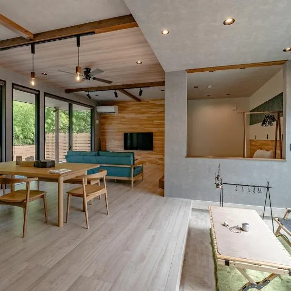 다카야마에 위치한 호텔 WAT RESORT 焚火とサウナBBQandリゾートヴィラ 高山