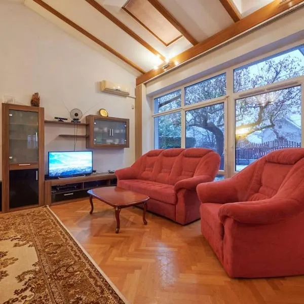 Family Apartman, hotel v Budapešti