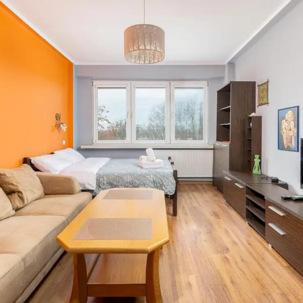 Zielona Nowa Huta Apartment, hotel in Kraków