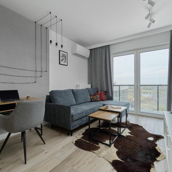 River View Studio with Balcony & FREE GARAGE Wrocław by Noclegi Renters, Wrocław