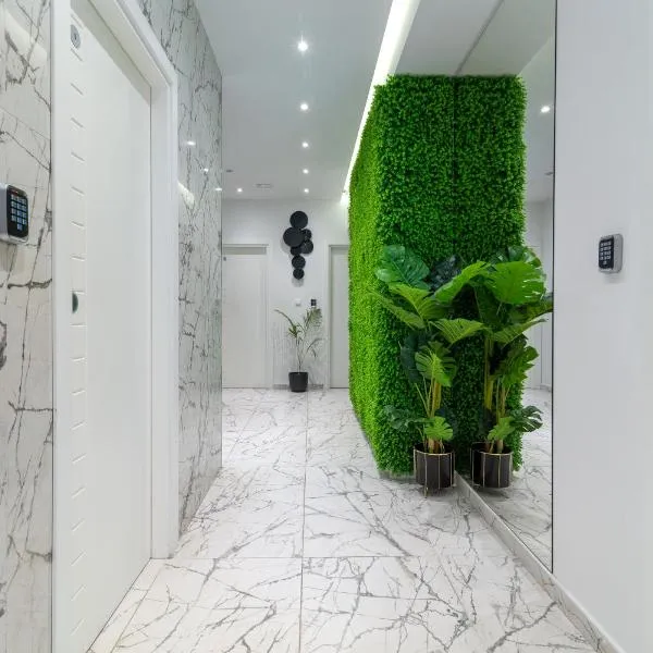 Antares Luxury Rooms 2, hotel in Split