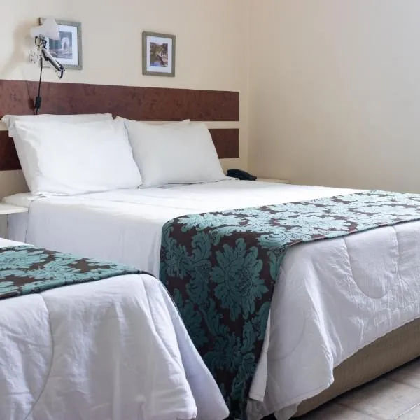 Hotel Minastur, hotel in Capitólio