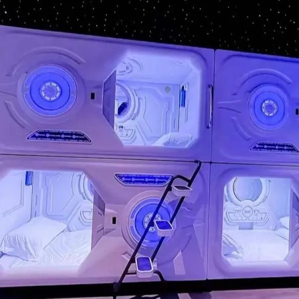 Limin Hostel Capsules, hotel a Valencia