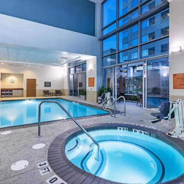Embassy Suites by Hilton Houston-Energy Corridor, hotel in Houston