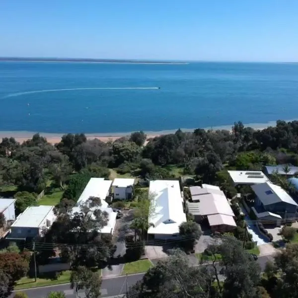 Beach Park Phillip Island - Apartments, hotell Cowesis