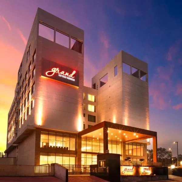 Grand Vijayawada by GRT Hotels, hotel in Vijayawāda
